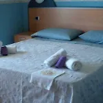Santa Lucia Hotel