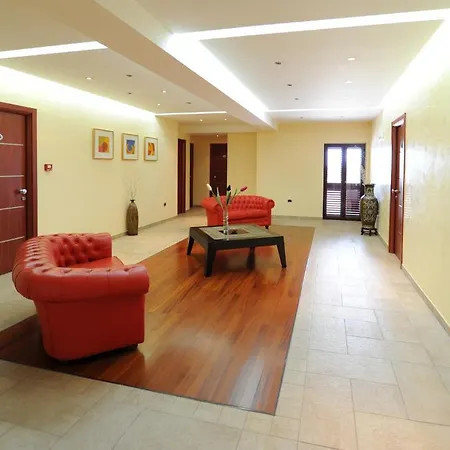 Santa Lucia 3*