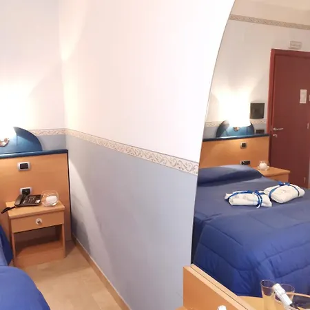 Santa Lucia Hotel